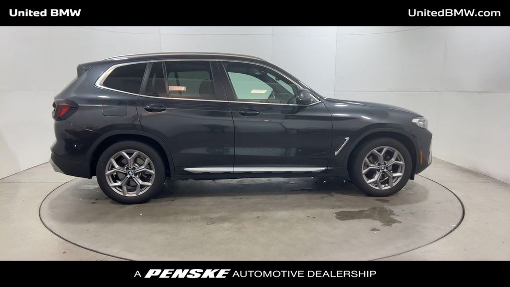 Thumbnail: 2023 BMW X3 - 9