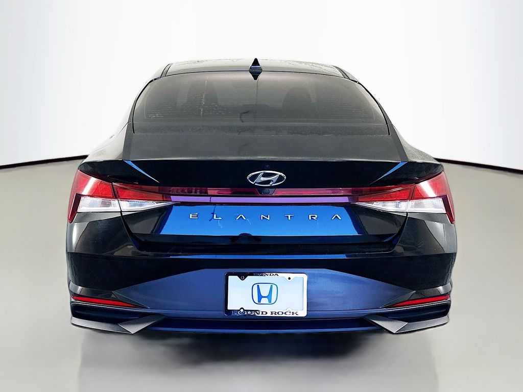 Thumbnail: 2023 Hyundai Elantra - 6