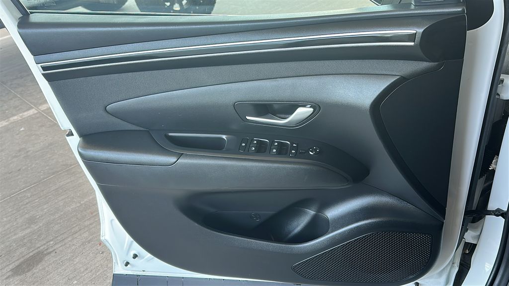 2023 Hyundai Tucson SEL White at Classic Elite Chevrolet Sugar Land