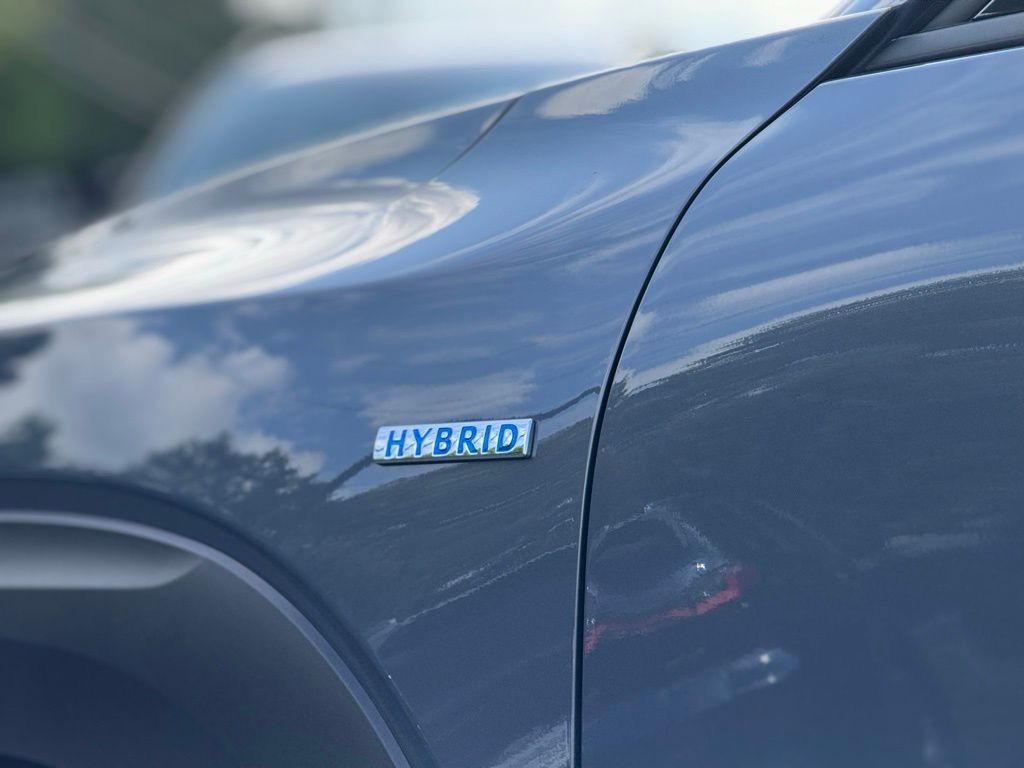 2025 Mazda CX-50 Hybrid Premium - 5