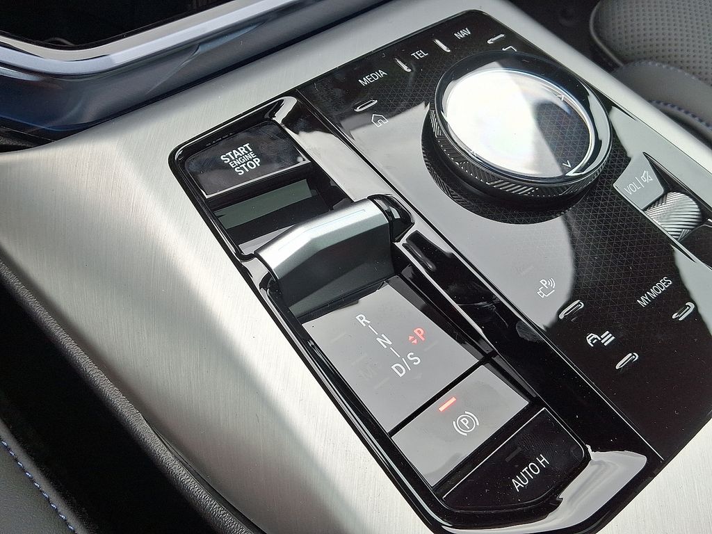 Thumbnail: 2026 BMW X3 - 7