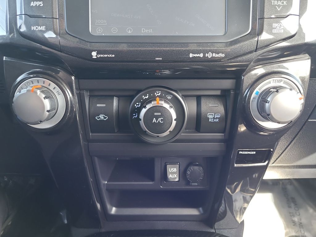 2018 Toyota 4Runner TRD Off Road 19
