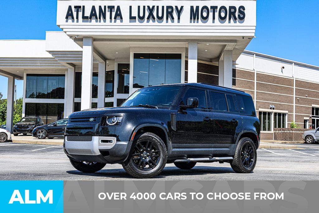 Used 2023 Black Land Rover S image 3