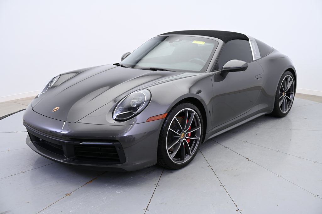 2021 Porsche 911 Targa 4S -
                Beachwood, OH