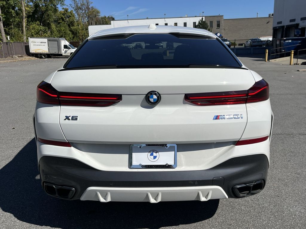 Thumbnail: 2025 BMW X6 - 24