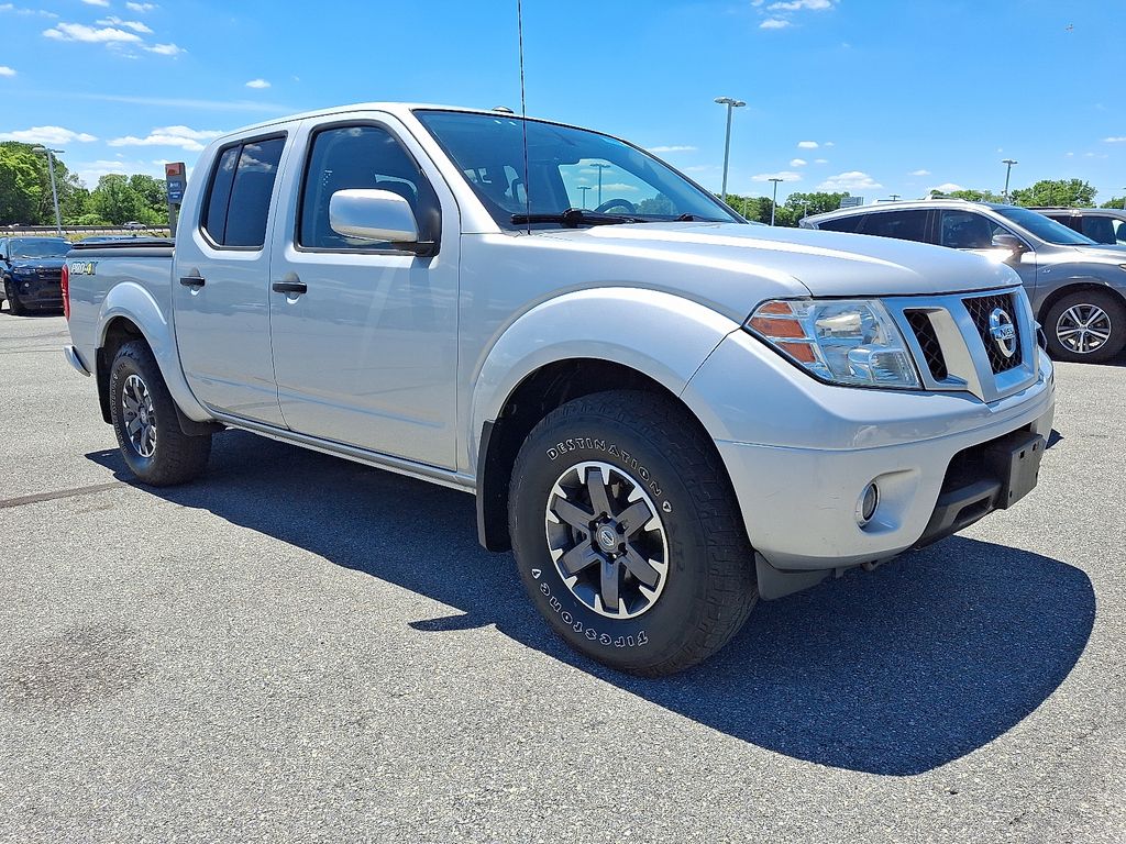 2019 Nissan Frontier — photo 1