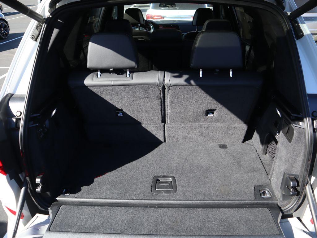 Thumbnail: 2020 BMW X7 - 13