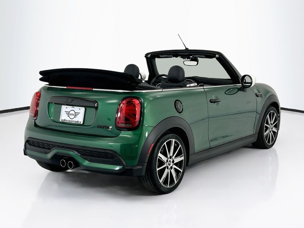 Thumbnail: 2024 MINI Cooper - 9