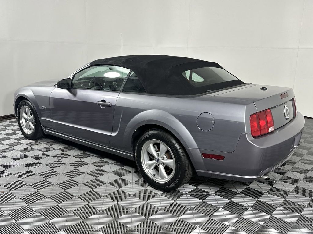 2007 Ford Mustang GT Deluxe 5