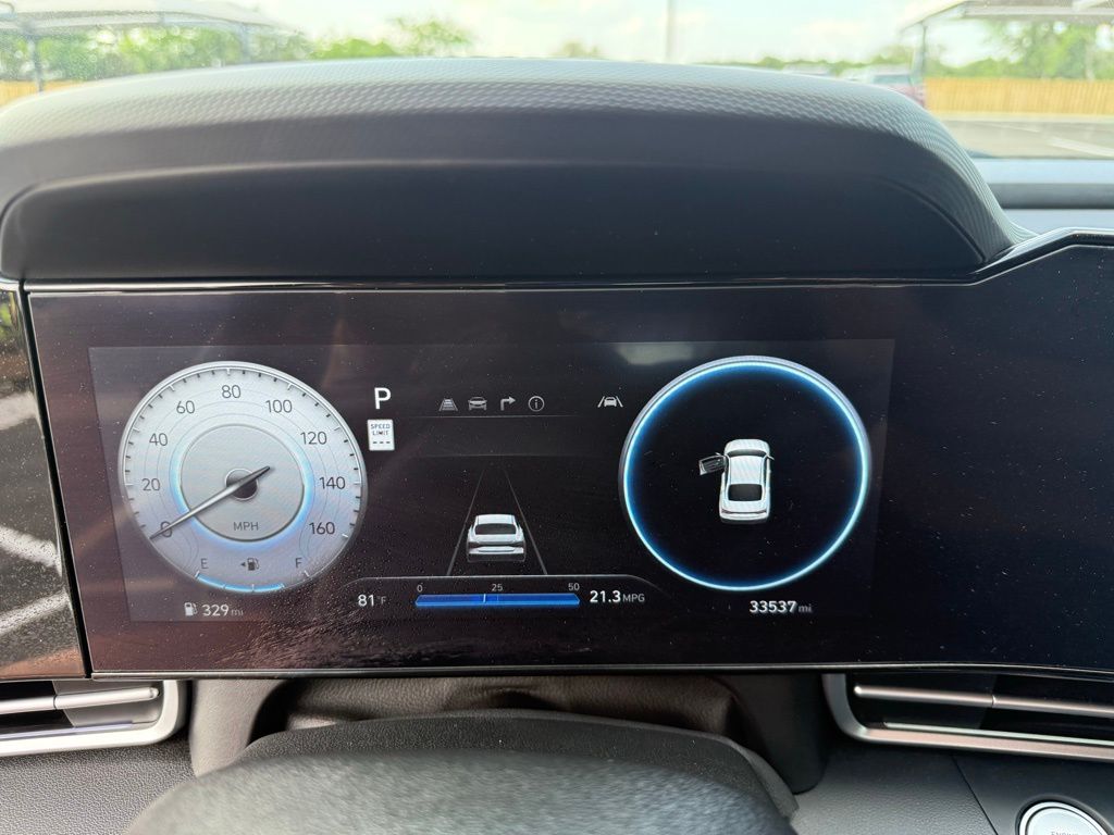 Thumbnail: 2024 Hyundai Elantra - 17