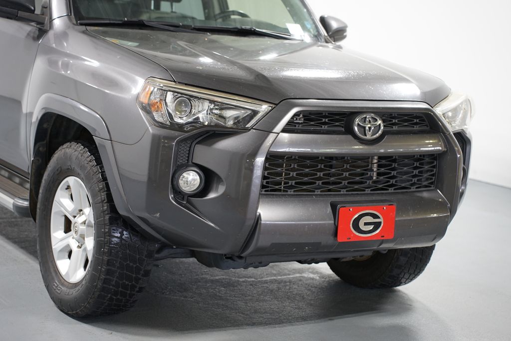 Thumbnail: 2016 Toyota 4Runner - 4