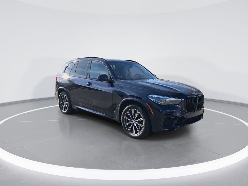 Thumbnail: 2022 BMW X5 - 2