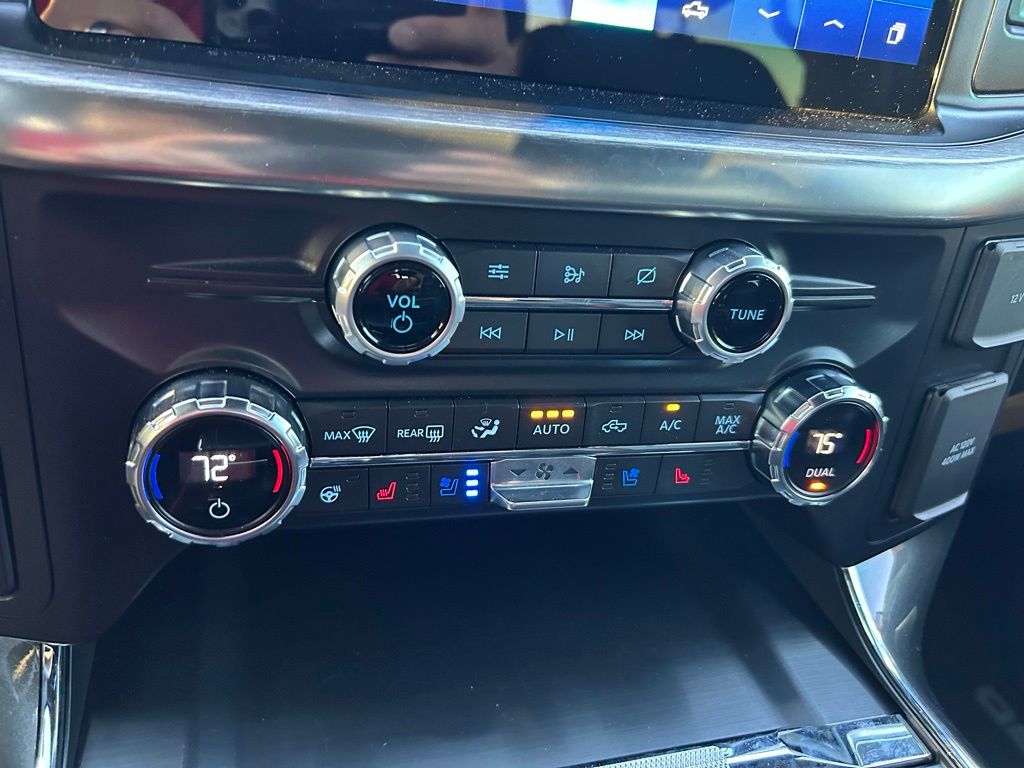 Thumbnail: 2021 Ford F-150 - 27