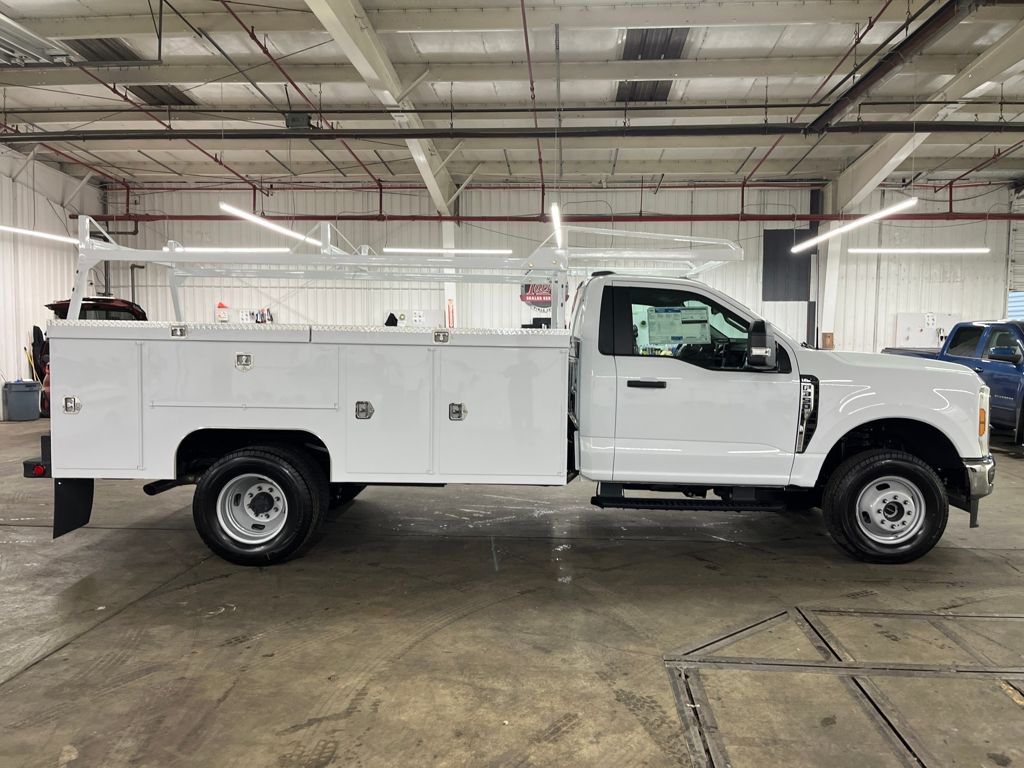 2025 Ford F-350 Regular Cab DRW 4WD Service Truck for sale #9F0436 - photo 22