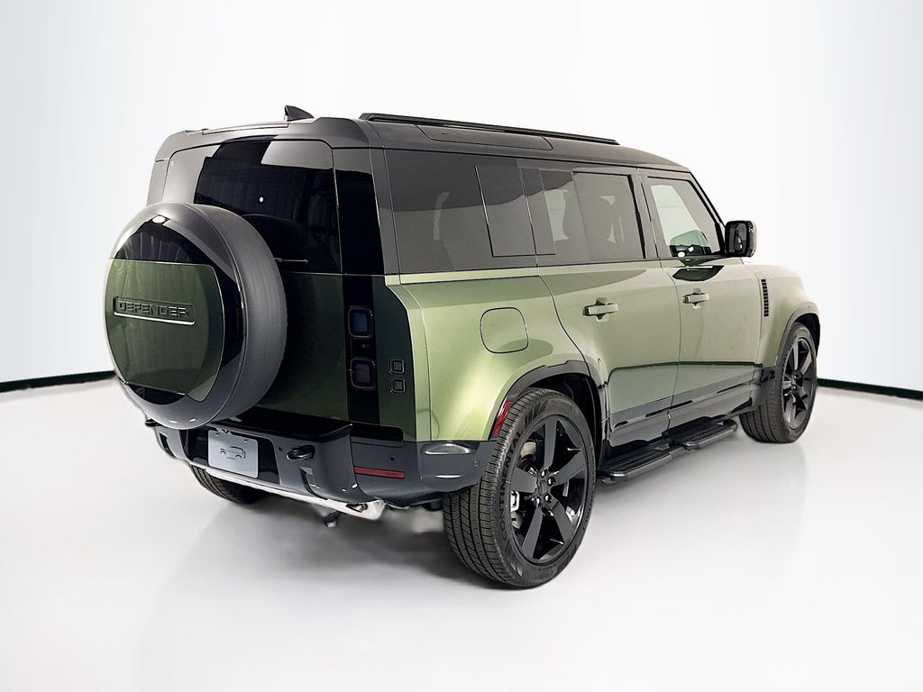 Thumbnail: 2026 Land Rover Defender - 5