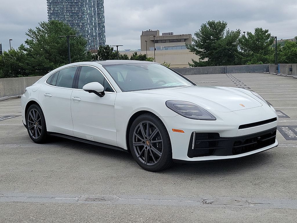 Thumbnail: 2024 Porsche Panamera - 3