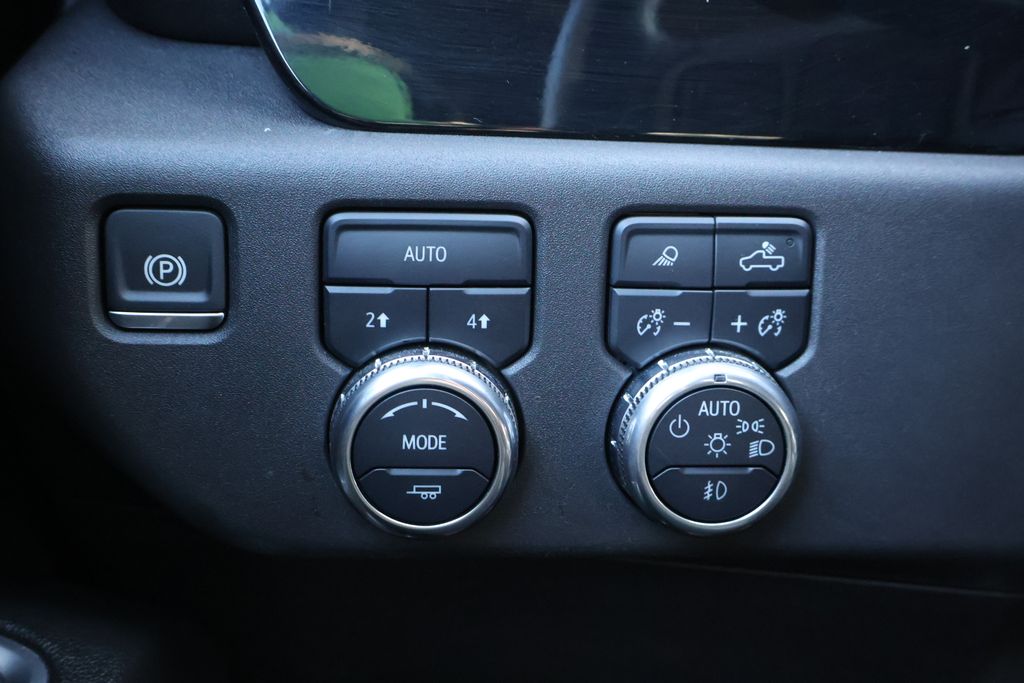 Thumbnail: 2024 GMC Sierra 1500 - 32