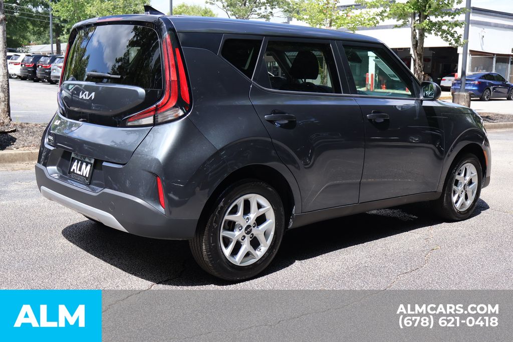 Used 2025 Gray Kia LX image 5