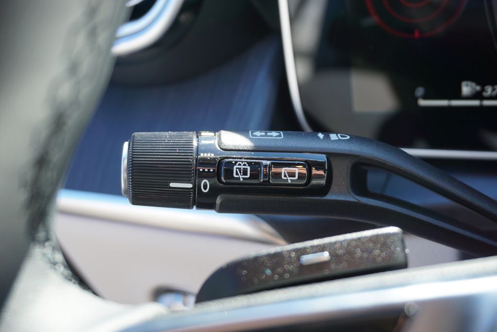 Thumbnail: 2026 Mercedes-Benz GLC - 28