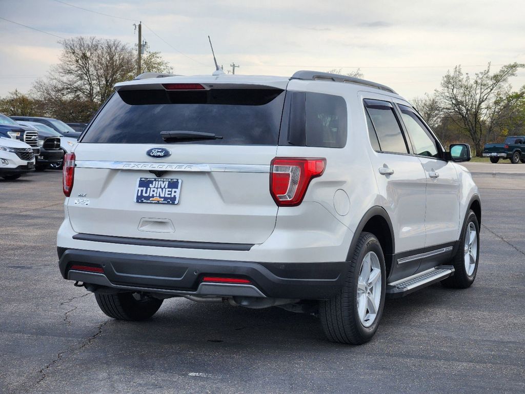 2019 Ford Explorer XLT 5