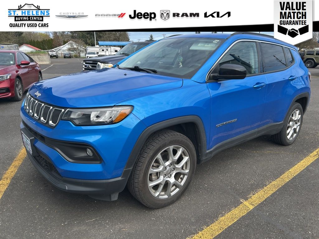 2022 Jeep Compass Latitude Lux