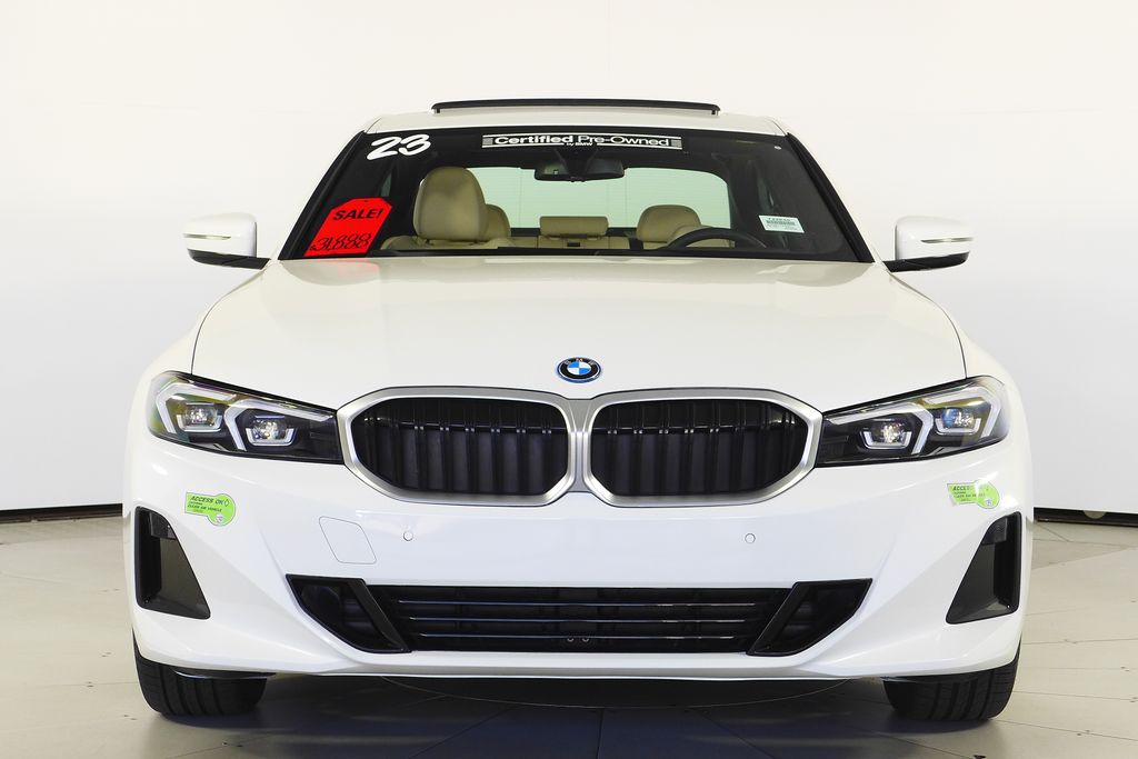 Thumbnail: 2023 BMW 3 Series - 3