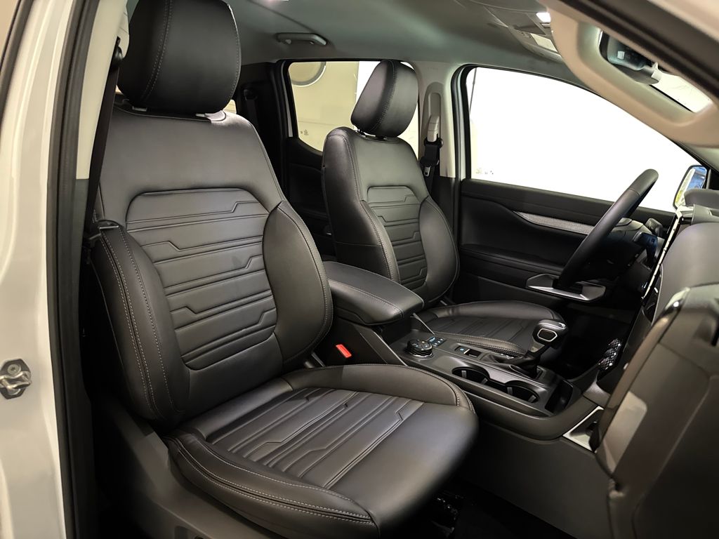 New 2026 White Ford Lariat image 30
