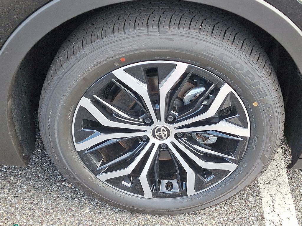 Thumbnail: 2026 Toyota Crown - 7