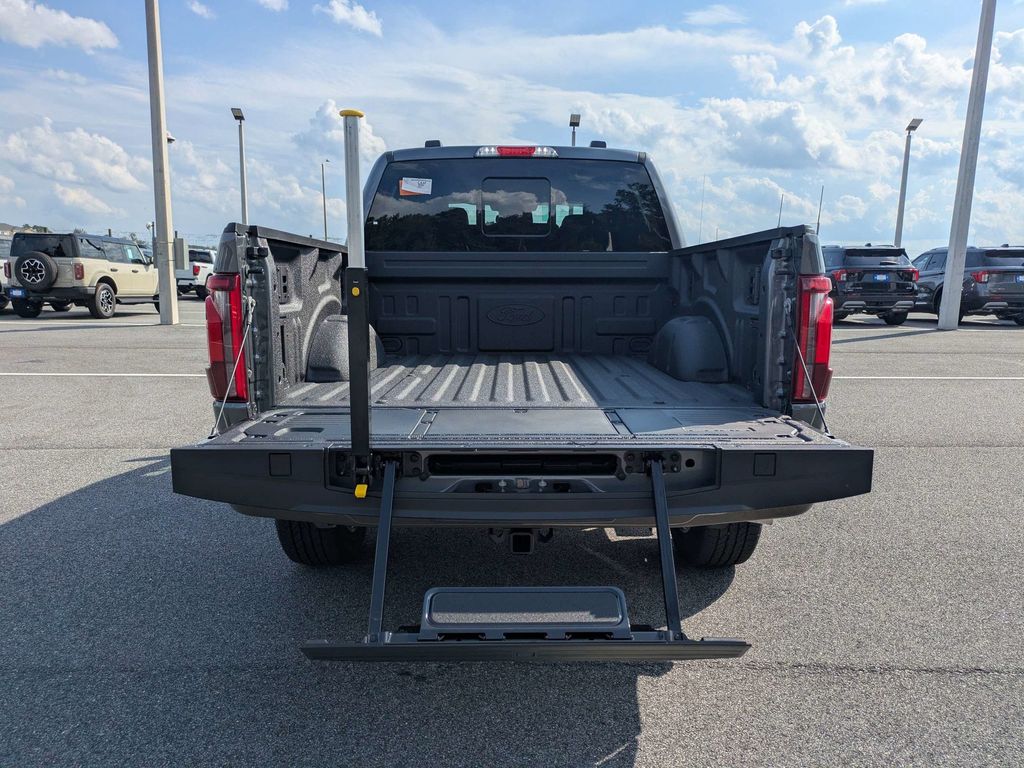 2026 Ford F-150 6