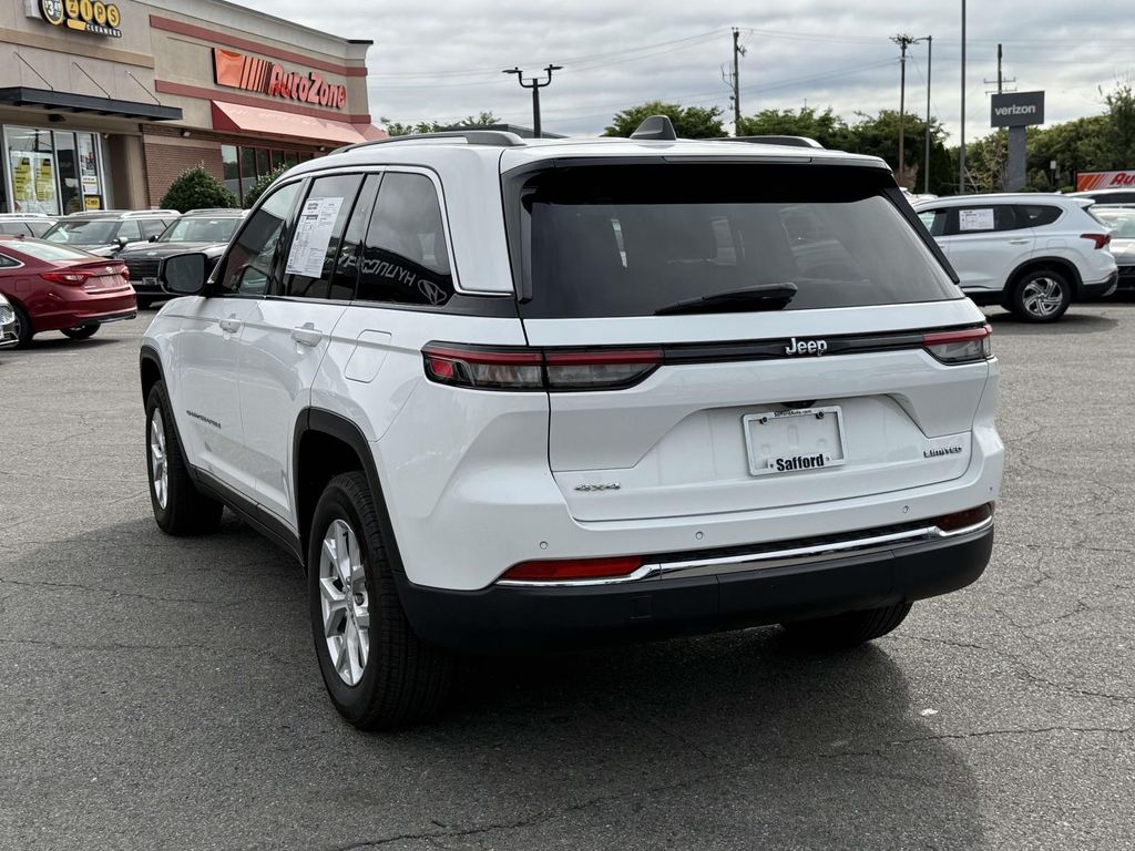 Used 2023 White Jeep Limited image 7