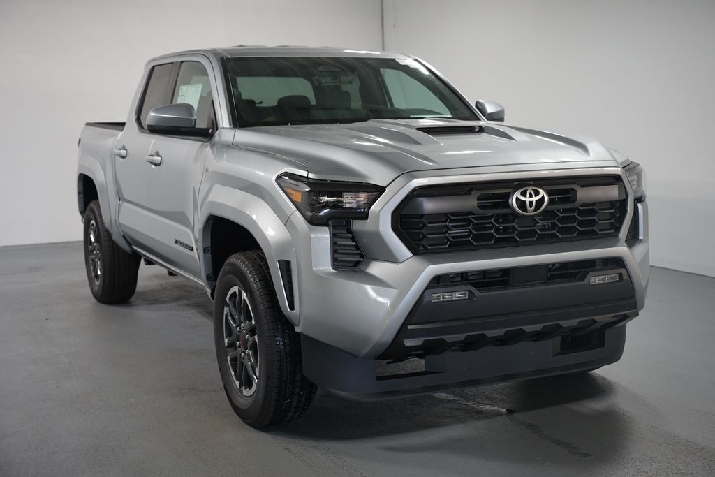Thumbnail: 2025 Toyota Tacoma - 3