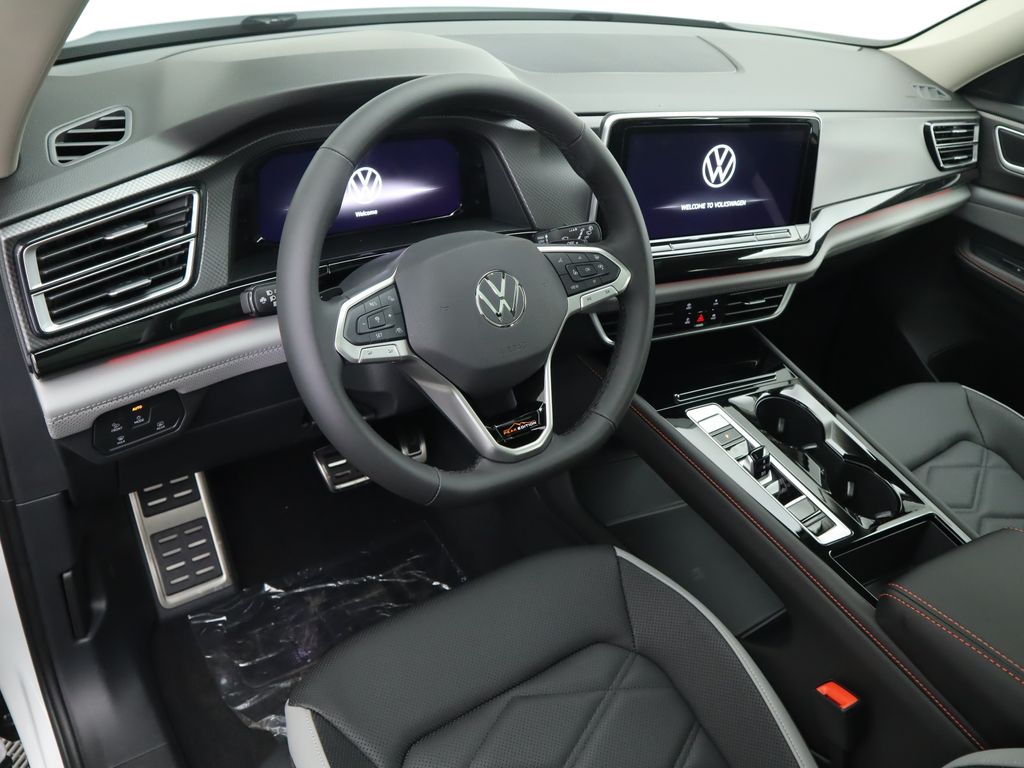 Thumbnail: 2025 Volkswagen Atlas - 10