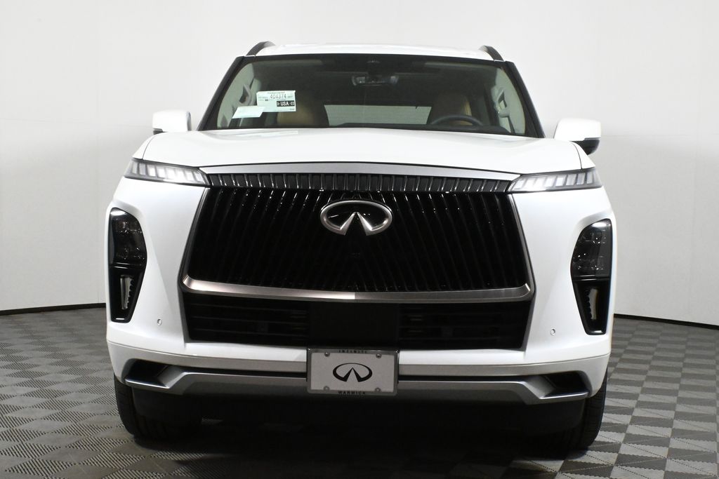 2025 INFINITI QX80 Luxe 10