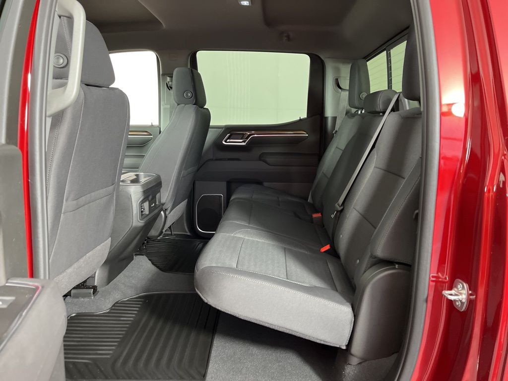 2025 Chevrolet Silverado 1500 RST 21