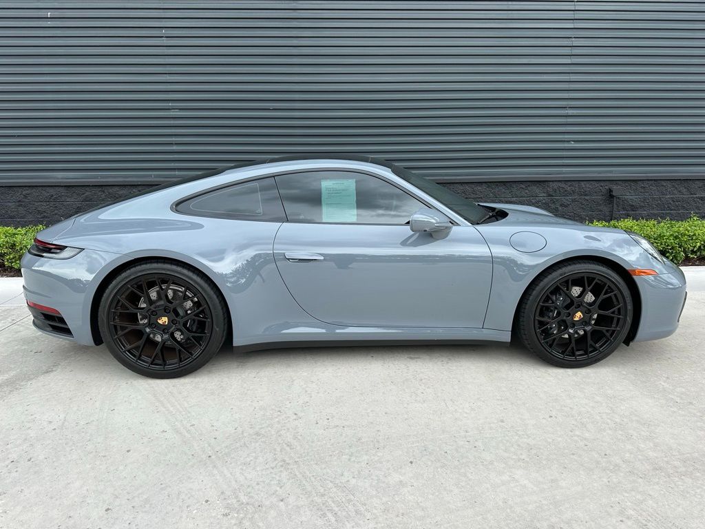 Thumbnail: 2024 Porsche 911 - 8