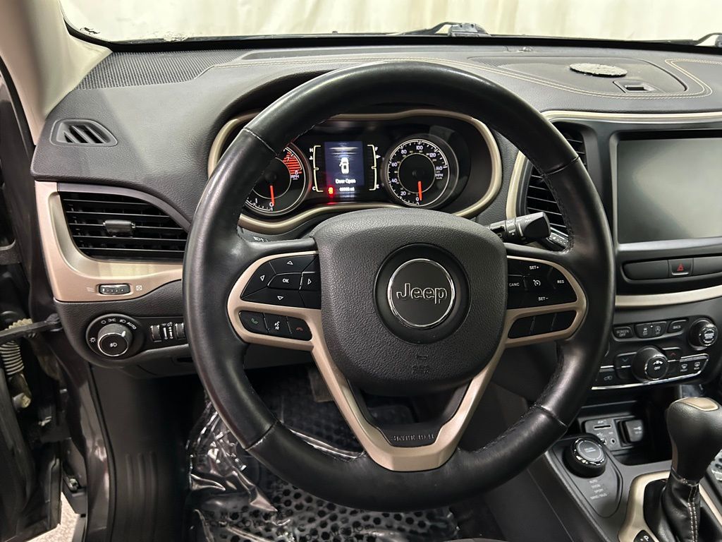 2017 Jeep Cherokee Latitude photo 15