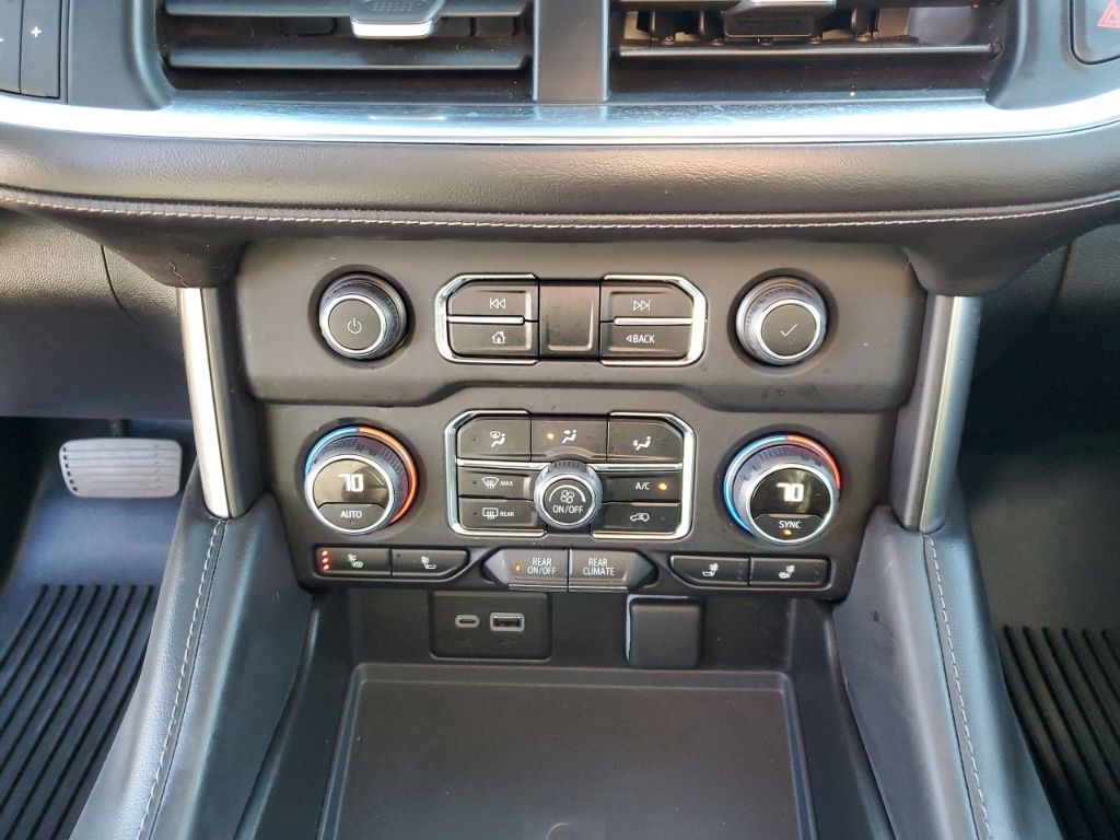 Used Car 2023 Chevrolet Suburban  Z71 For Sale Under $70,000 In Austin, Texas