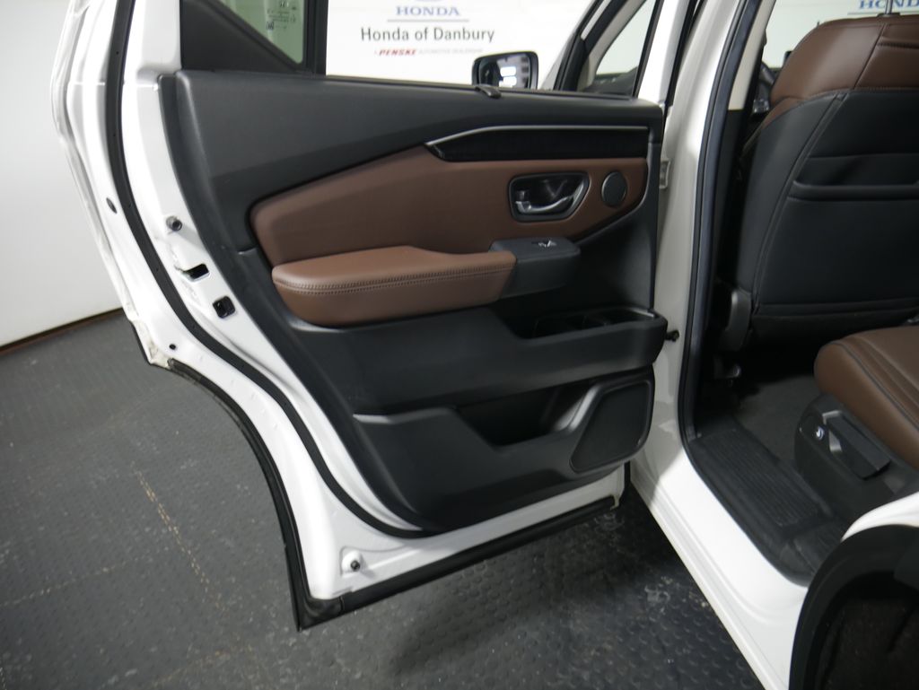 Thumbnail: 2025 Honda Pilot - 12