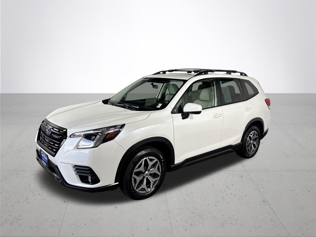 2023 Subaru Forester Premium