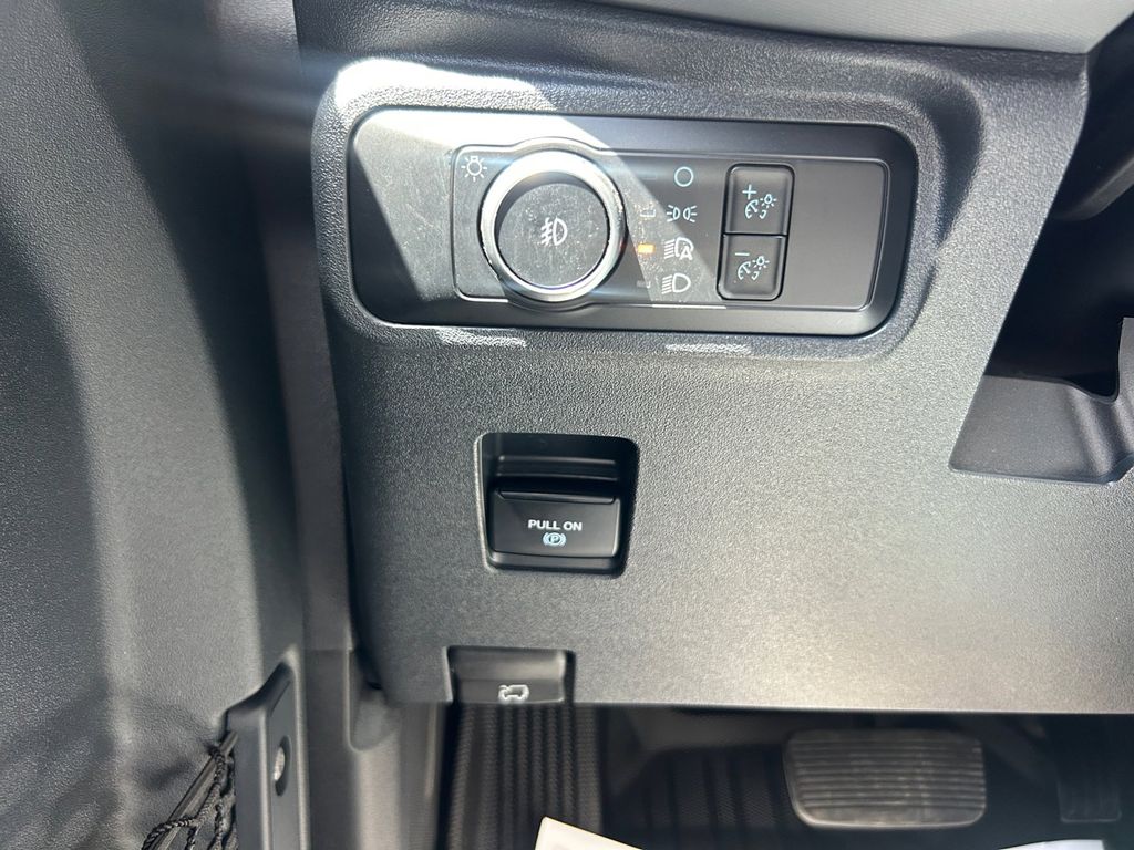 Used Car 2024 Ford Bronco  Big Bend For Sale Under $40,000 In Floresville, Texas