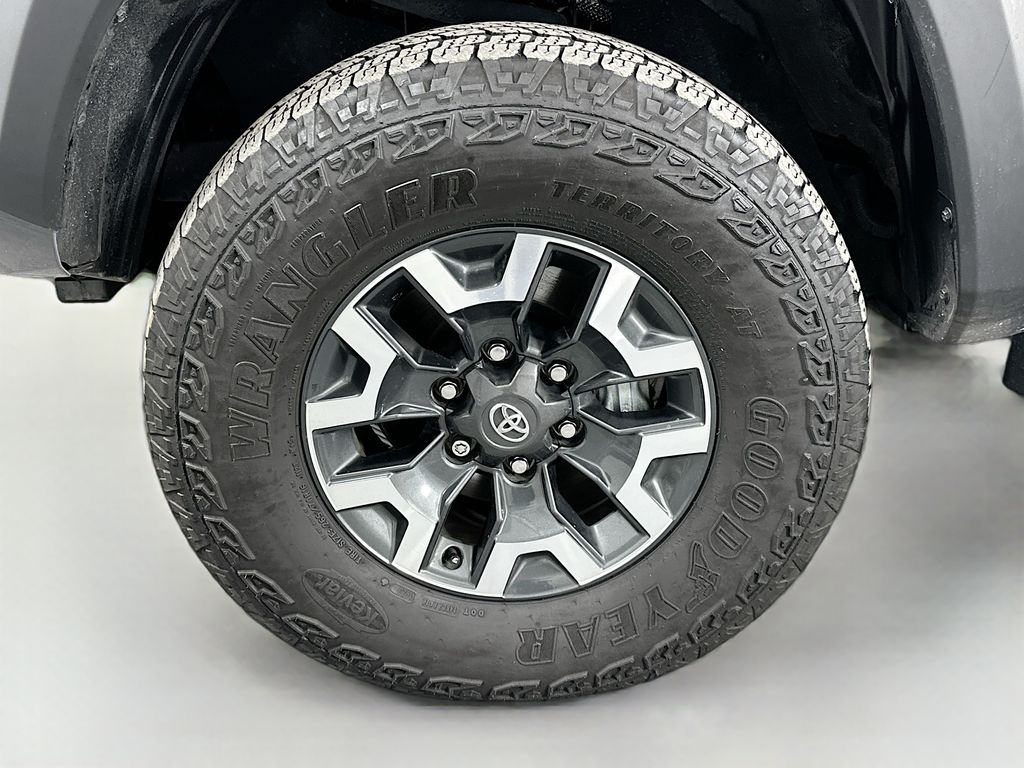 Thumbnail: 2023 Toyota Tacoma - 30