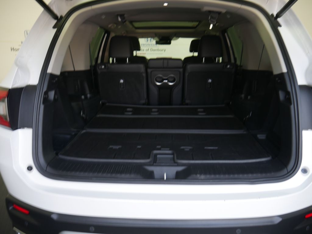 Thumbnail: 2023 Honda Pilot - 10