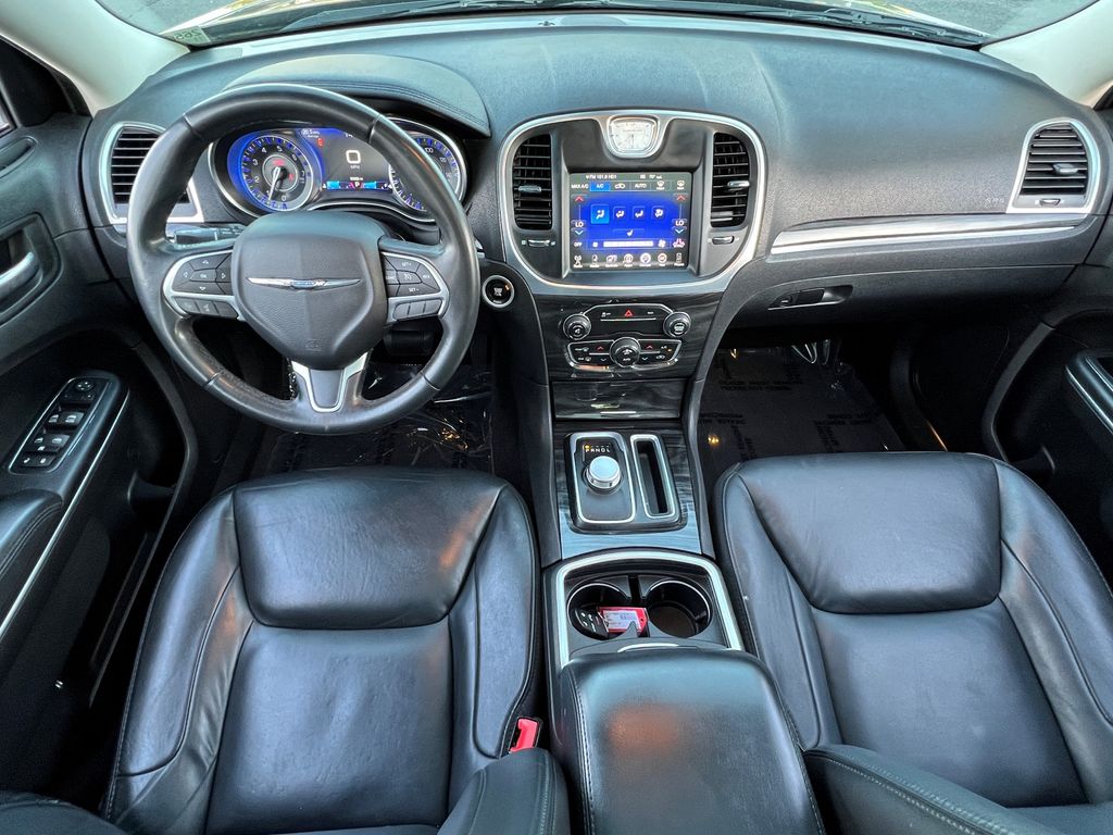 2016 Chrysler 300 Anniversary Edition