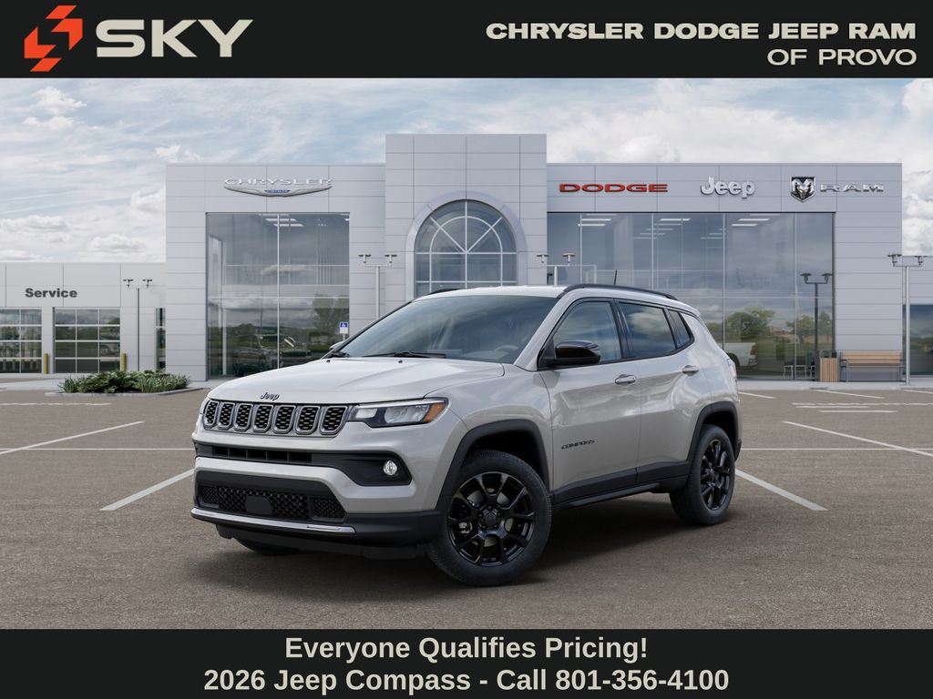 silver zynith metallic clearcoat 2026 Jeep Compass Latitude 4WD SUV / Crossover Four-Wheel Drive 8-Speed Automatic