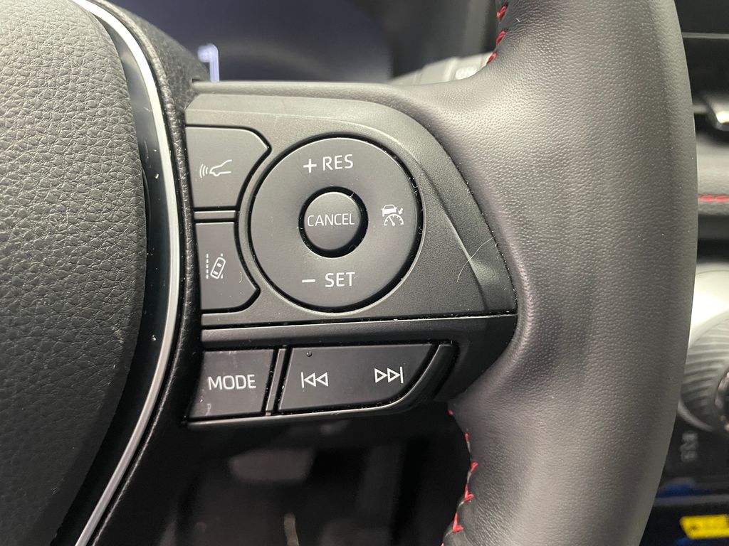 Thumbnail: 2023 Toyota RAV4 - 23