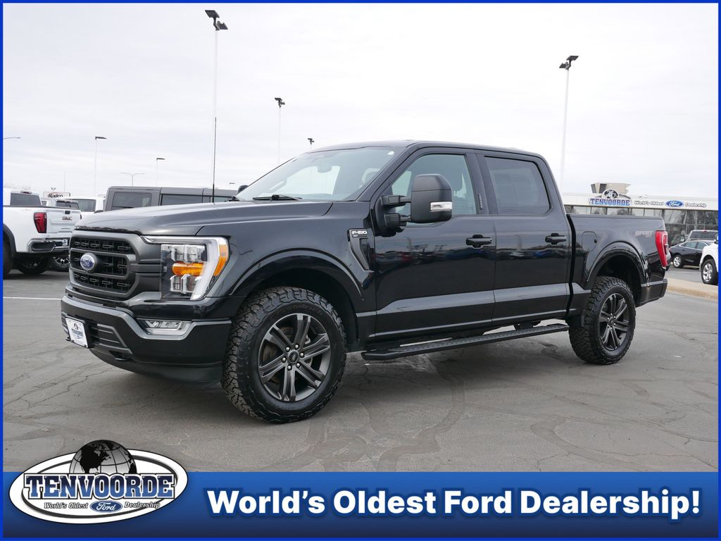 Agate Black Metallic 2022 Ford F-150 XLT SuperCrew 4WD Pickup Truck Four-Wheel Drive Automatic