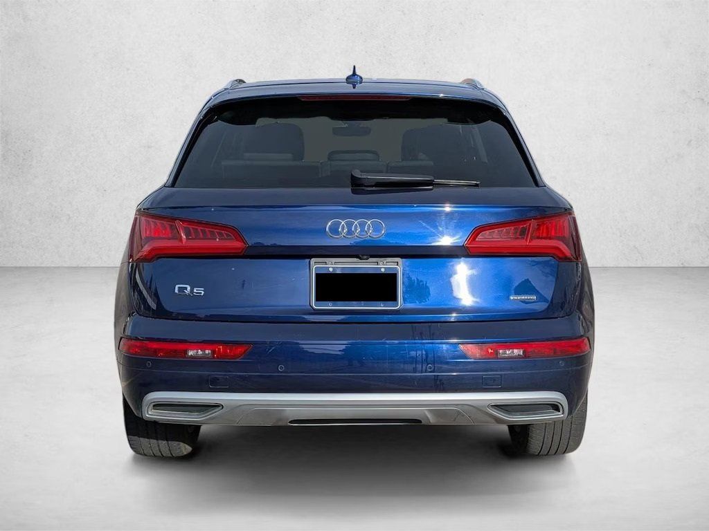 Used 2019 Moonlight Blue Metallic Audi 2.0T Premium image 4
