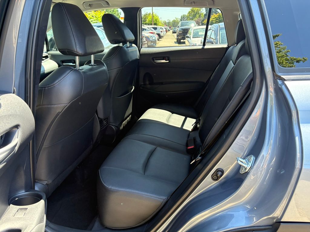 2023 Toyota Corolla Cross XLE