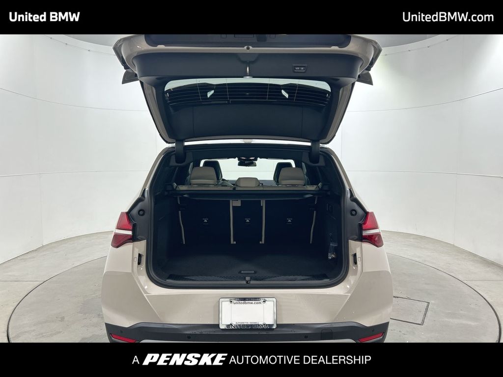 Thumbnail: 2026 BMW X3 - 22