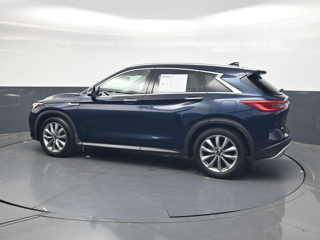 Used 2020 Blue INFINITI LUXE image 6